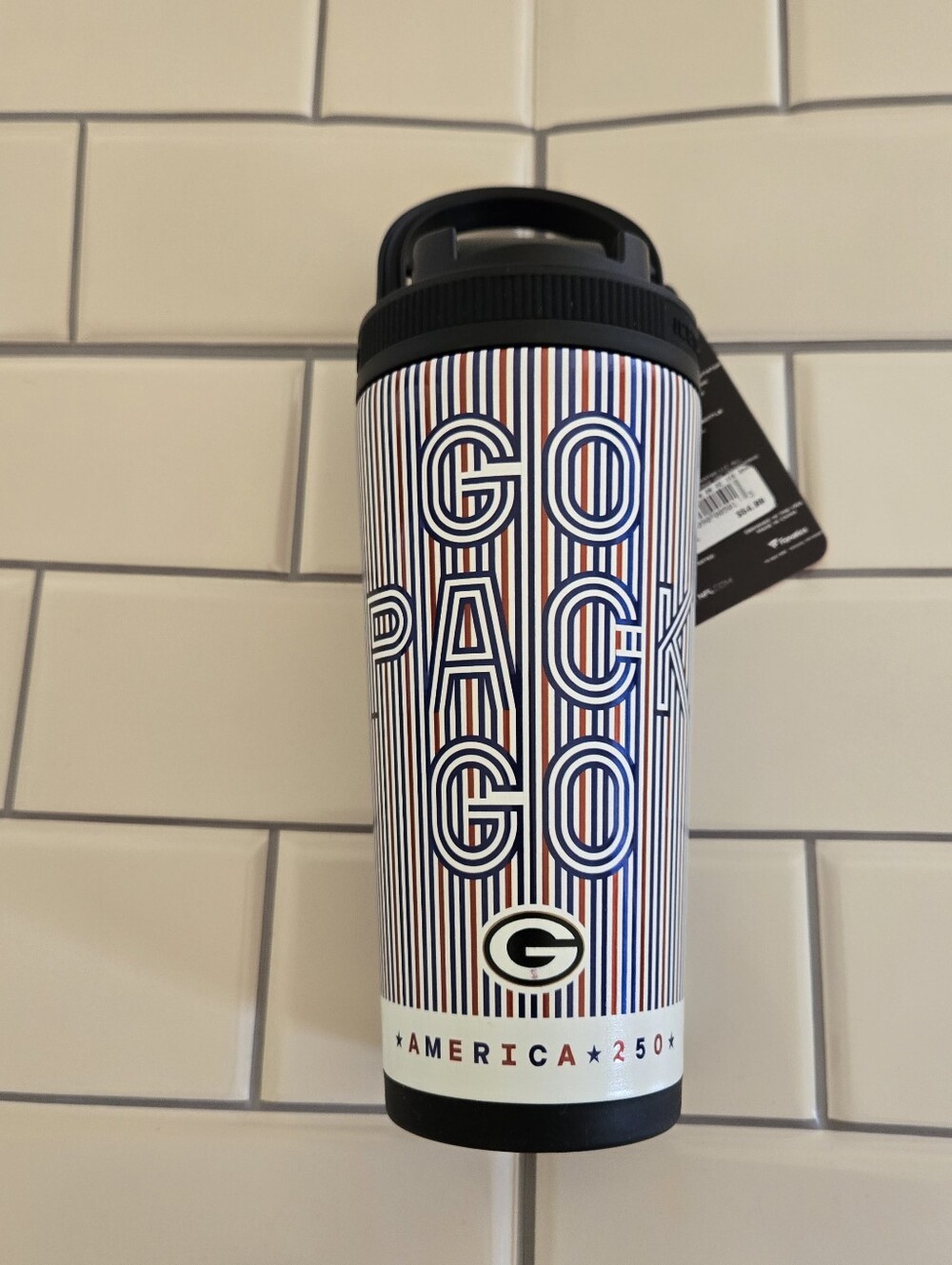 Packers Wincraft America 250 Ice Shaker Bottle